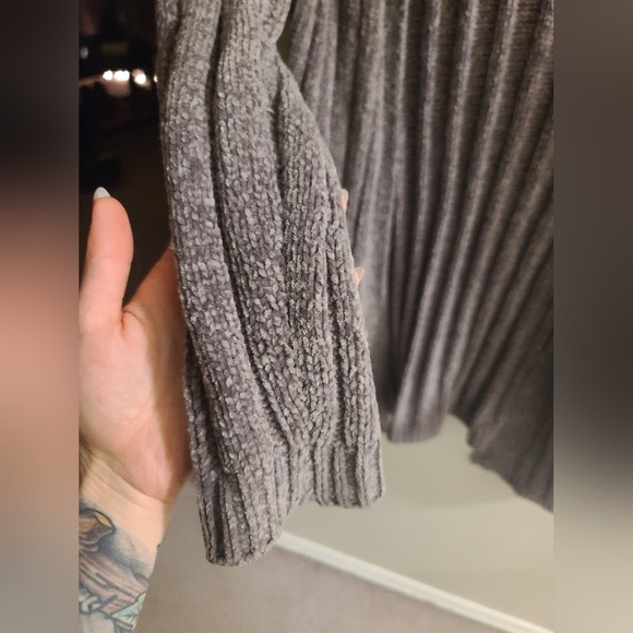 🦄 HYFVE oversized Chenille cardigan - Picture 5 of 5